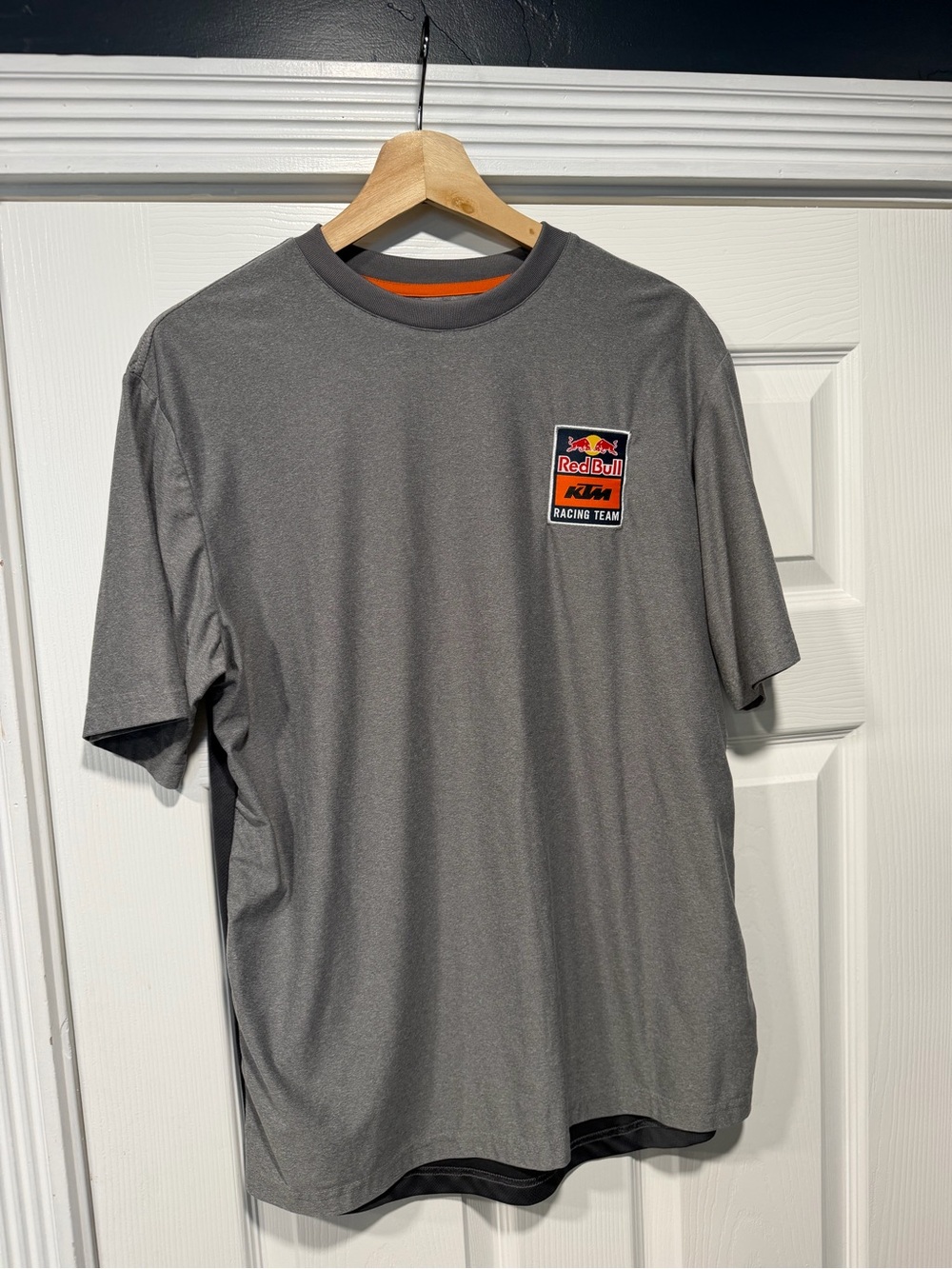 Red Bull KTM Racing Team Performance Shirt Mens Medium Gray MotoGP Activewear